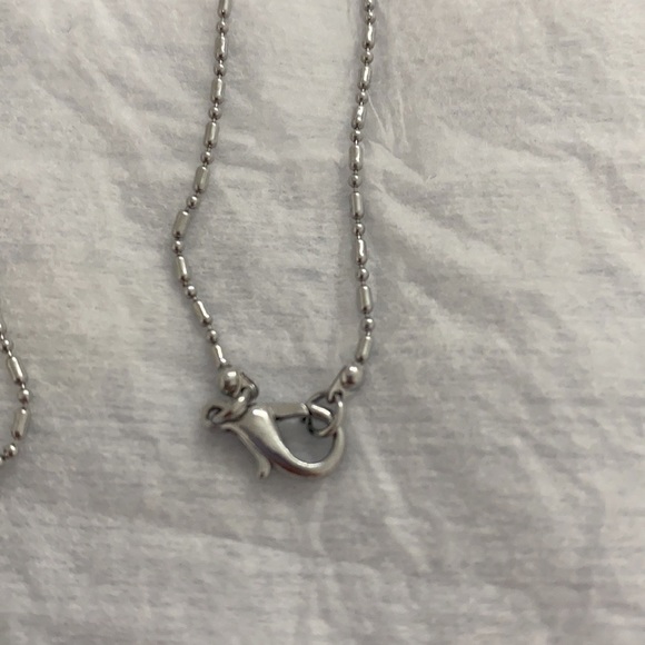 (3 / $15) Silver Butterfly Necklace - Picture 3 of 3